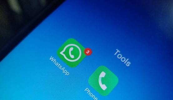 How to hide last seen and blue ticks on WhatsApp