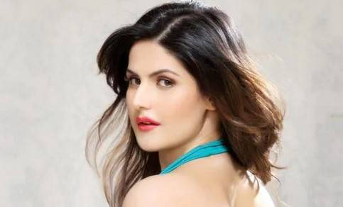 Zareen Khan sad to see deserted theatres