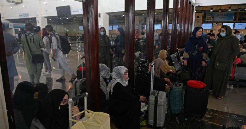 200 passengers to leave Kabul in first airlift since US pullout