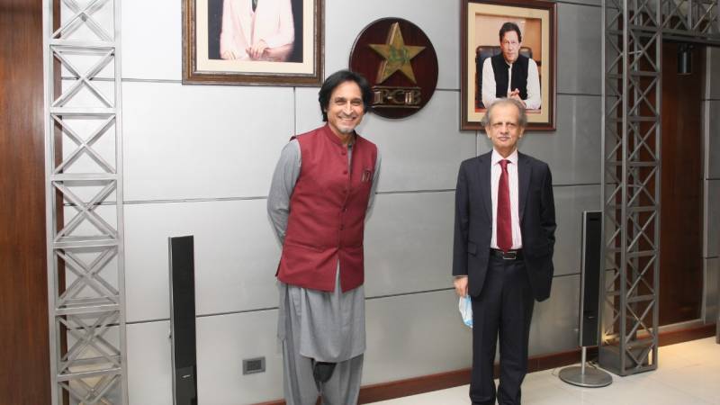 Ramiz Raja formally becomes PCB’s 36th Chairman