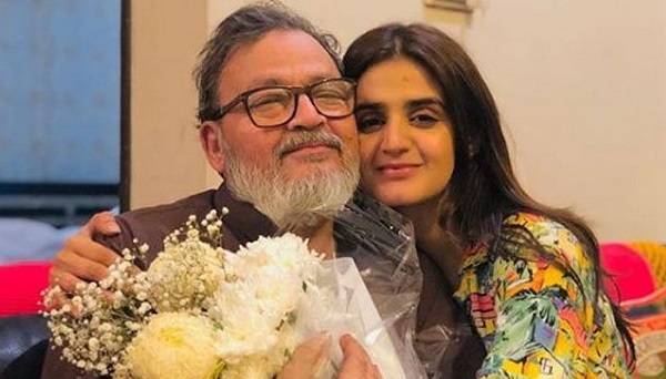 Sorrowful Hira Mani shares memories of her late father 