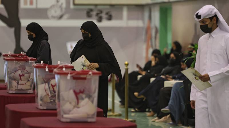 Voting ends in first Qatar legislative election