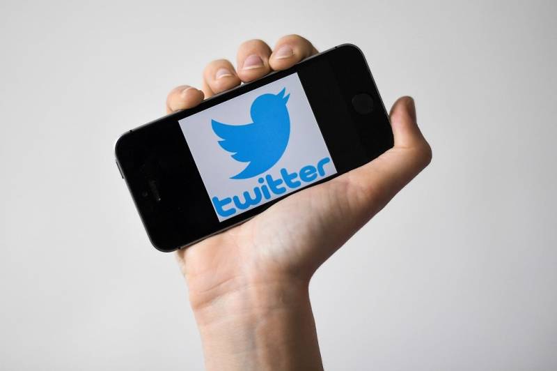 Twitter sells app ad platform MoPub for $1 billion