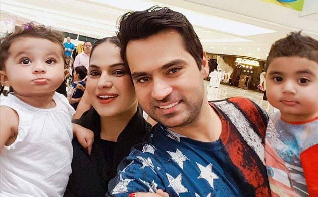 IHC orders MoF to decide Veena Malik’s kids custody case