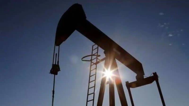 World oil prices spikes