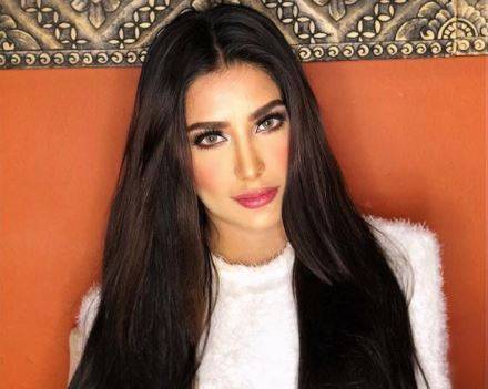 Netizens SCARED of Mehwish Hayat revealing ‘how dangerous & dark she can be’ 