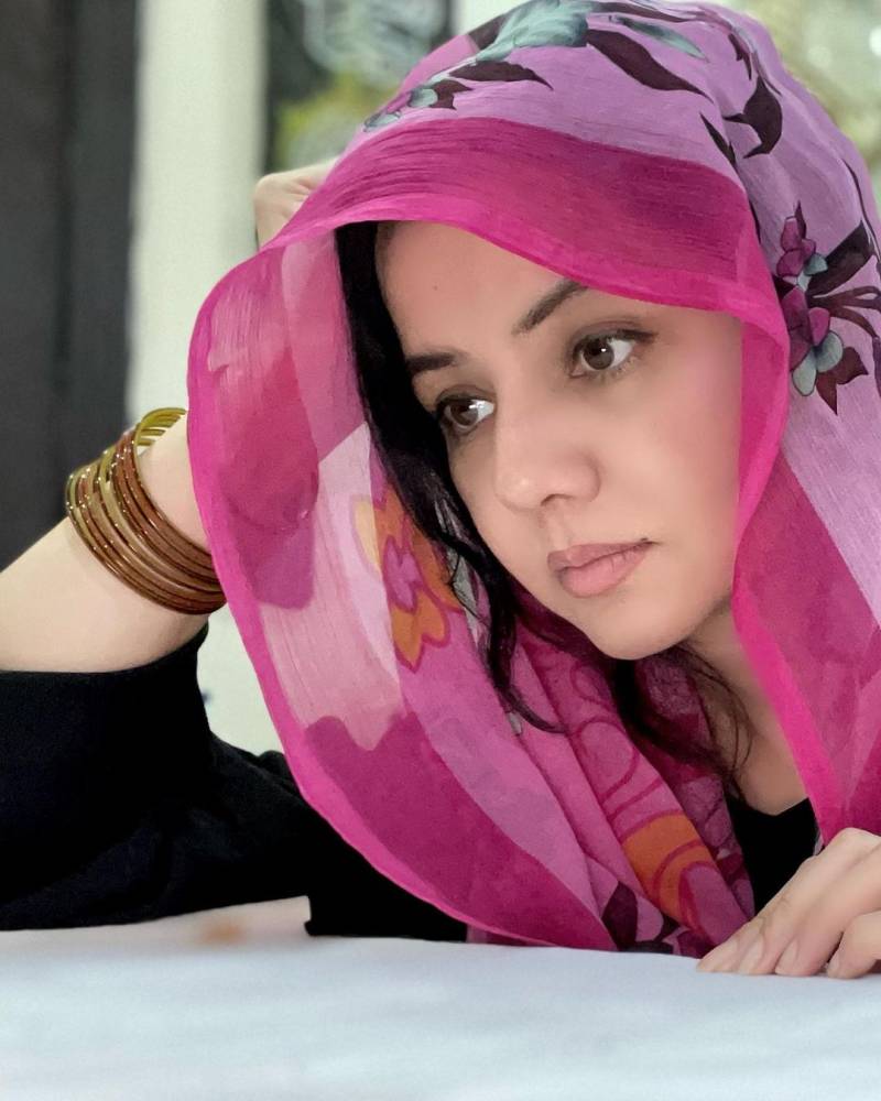 Rabi Pirzada showcases Islamic calligraphic crafts