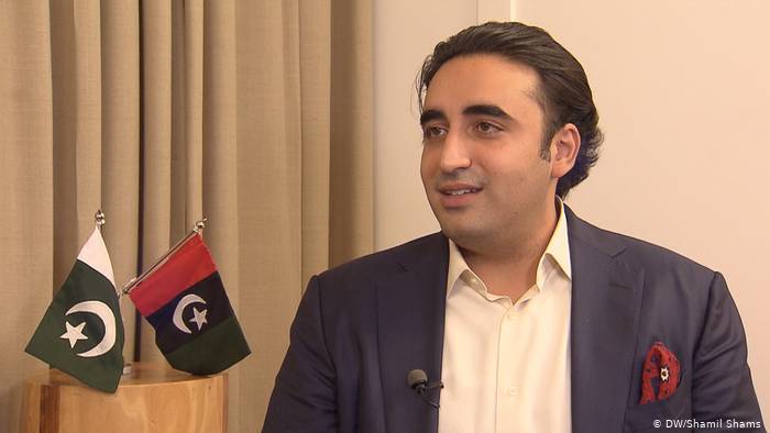 Bilawal takes a jibe at PTI-led government