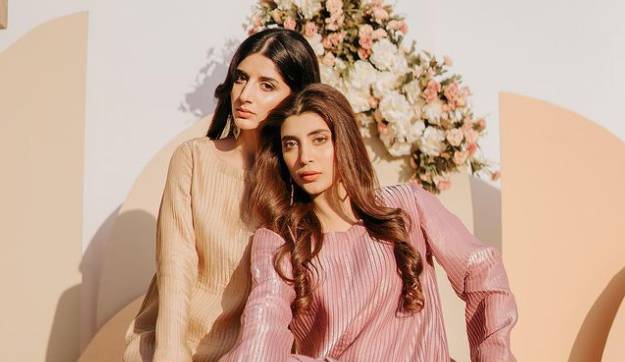 Mawra Hocane with sister Urwa.