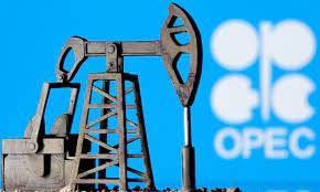 Top oil producers may freeze output amid Omicron concerns