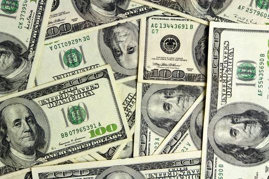 US dollar again thrashes rupee; rises to Rs178