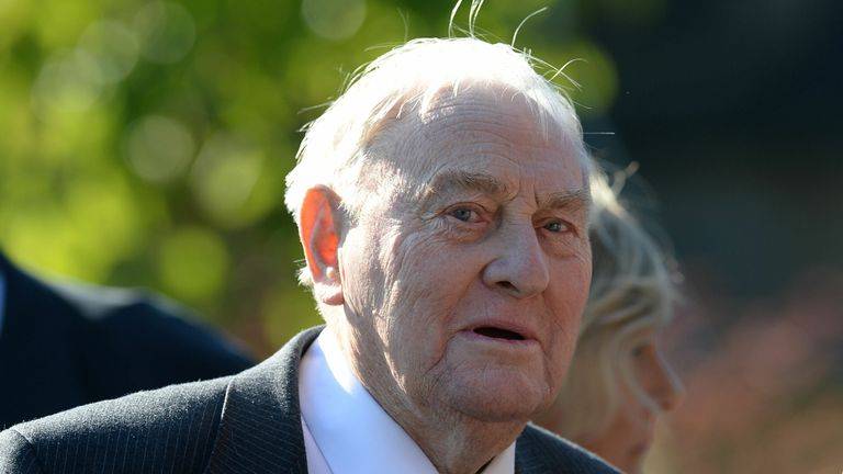 Former England Test captain Ray Illingworth dies at 89