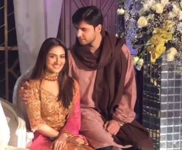 Hiba Bukhari & Arez Ahmed's intimate glimpses as official couple 