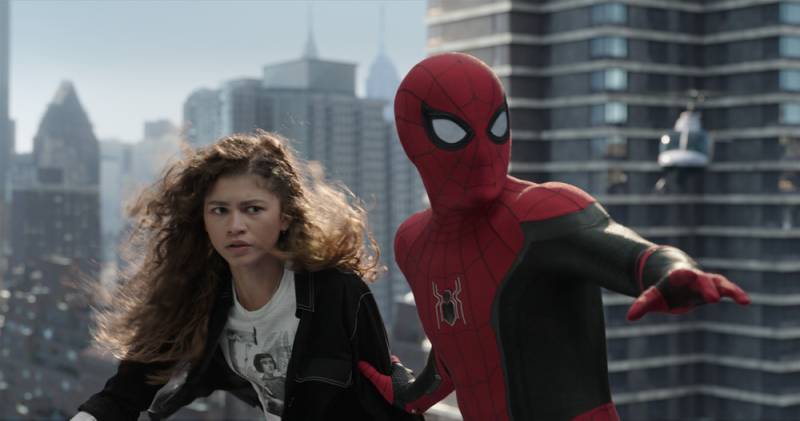 'Spider-Man' surpasses $1b globally, holds North America box office top spot