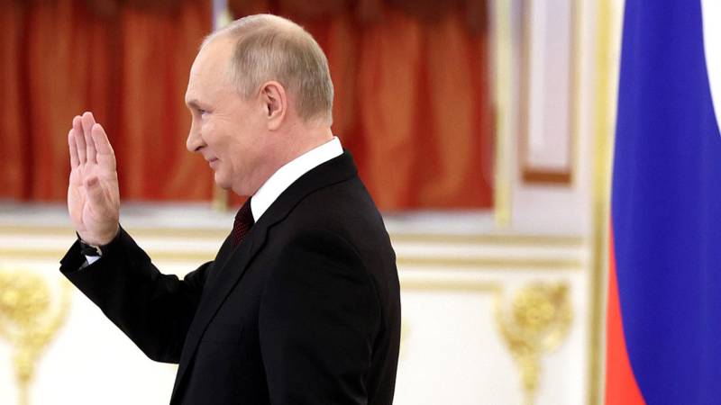 Putin says 'effective dialogue' with US possible