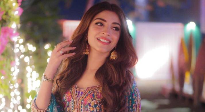 Kinza Hashmi's jaw-dropping dance on 'Yeh Jo Teri Payalon Ki' 