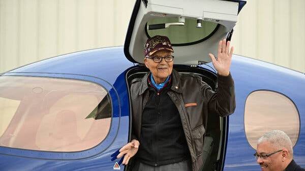 Pioneering Tuskegee Airman Charles McGee dies at 102