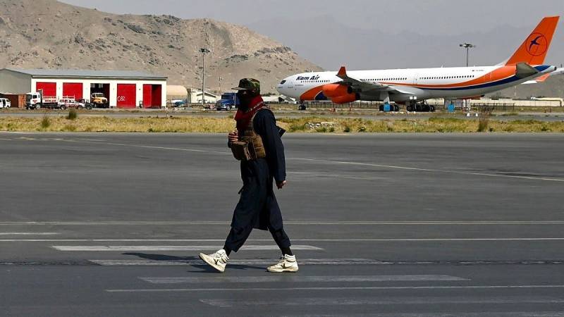 Taliban detain dozens trying to 'illegally' leave Afghanistan by air