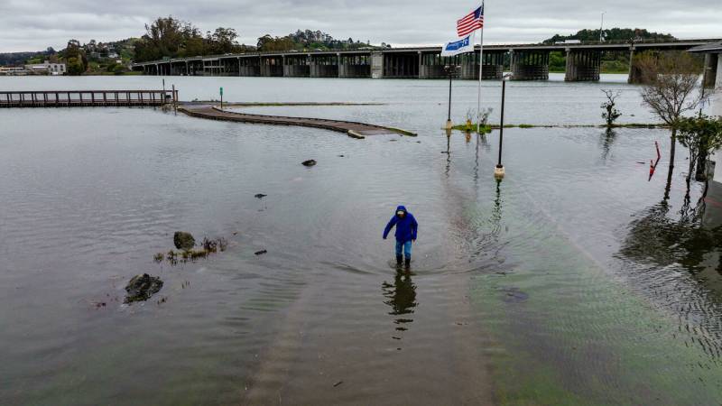 Climate change, population threaten 'staggering' US flood losses by 2050