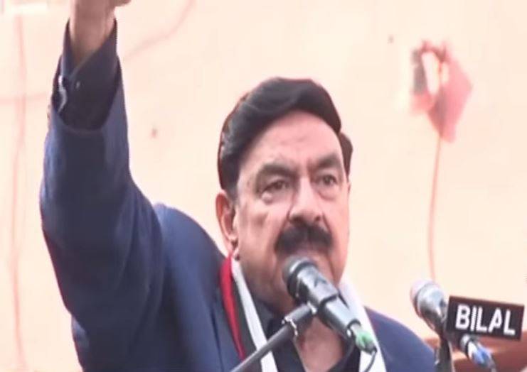 Politics of PML-N, PPP will crumble down like Nasla, Tejori Heights: Rashid  