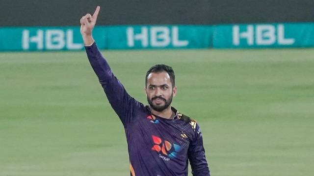 Nawaz rules out of PSL 7 after foot fracture