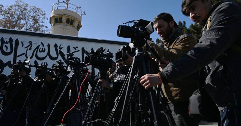 Two foreign journalists on assignment for UN detained in Kabul