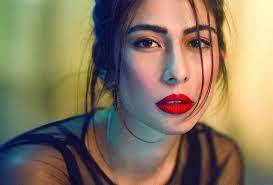 Court issues arrest warrants for Meesha Shafi, Maham Javaid