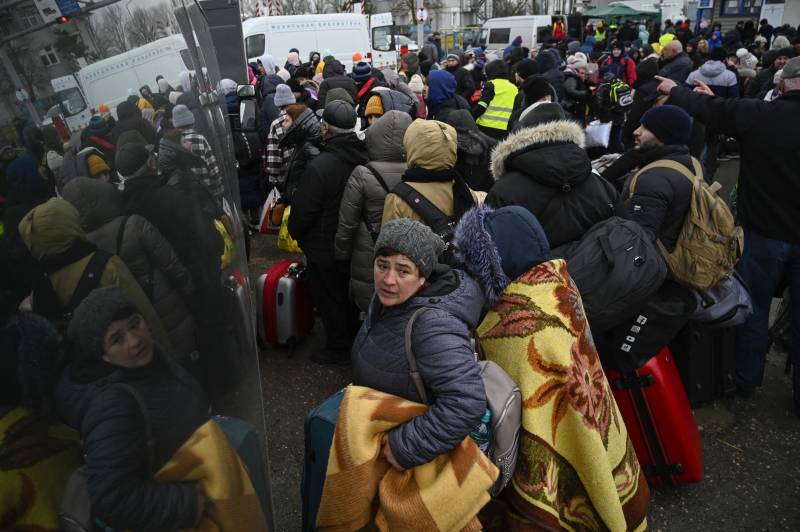 UN estimates one million people displaced inside Ukraine