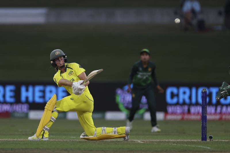 Favourites Australia beat Pakistan in Cricket World Cup