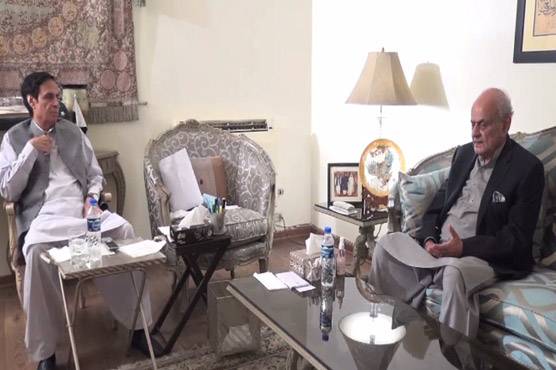 PTI Minister Ijaz Shah meets Pervaiz, Moonis Elahi 