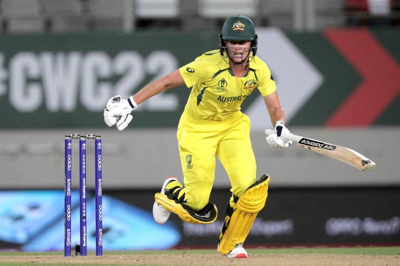 Classy Lanning leads Australia into World Cup semi-finals