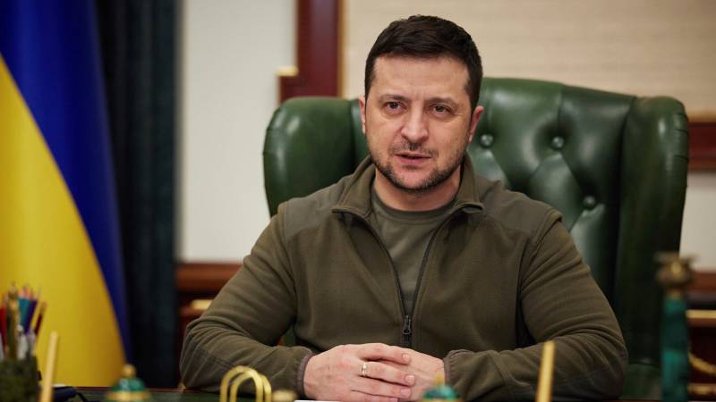 Russia's neighbours 'in danger', Zelensky warns