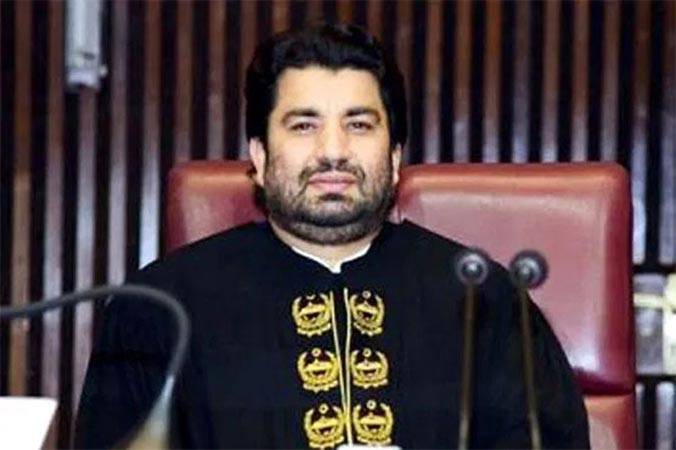 PML-N moves court against Qasim Suri’s decision to delay NA session