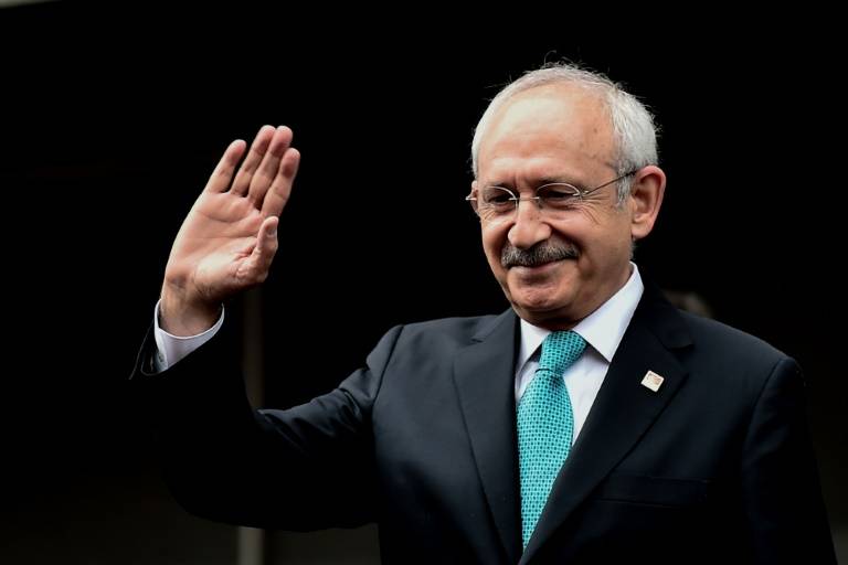 Turkish opposition leader's flat goes dark over unpaid bills