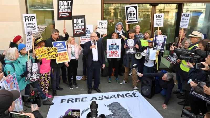 Reporters Without Borders urges UK not to extradite Assange