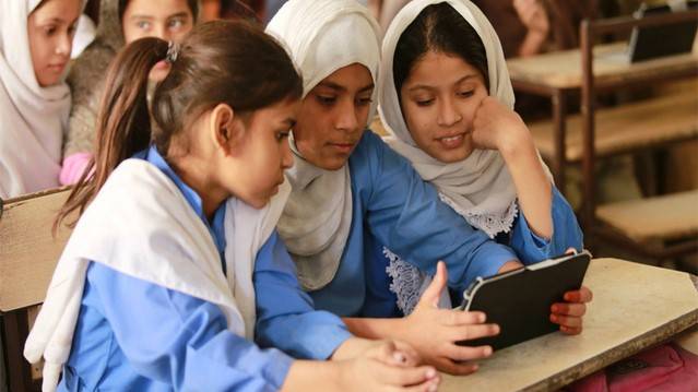 Big scandal in purchase of tablets for Punjab schools during PTI’s tenure unearthed