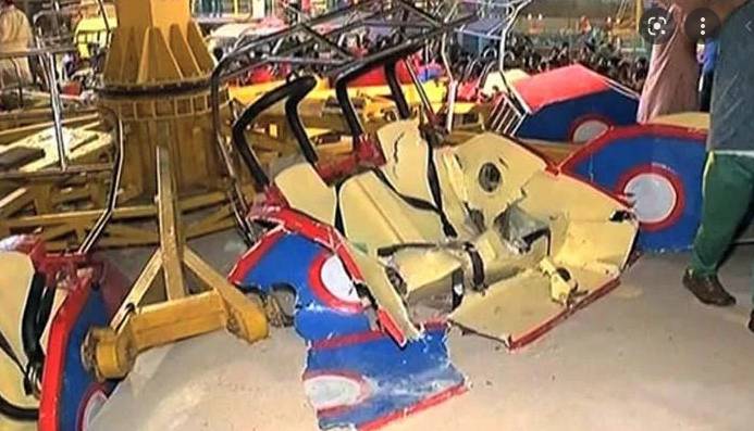 Three arrested over Waziristan ride collapse