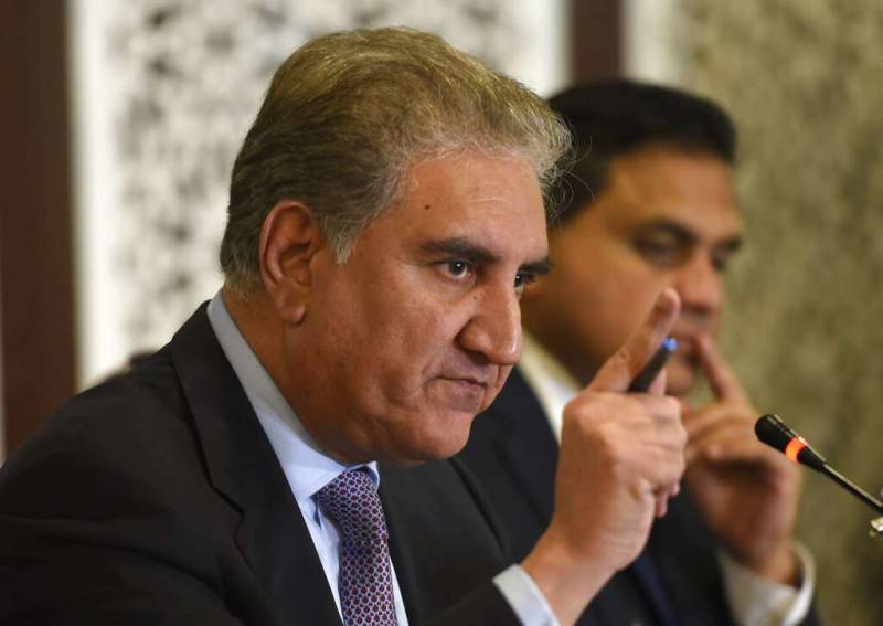 Qureshi slams govt’s decision to resume trade with India 