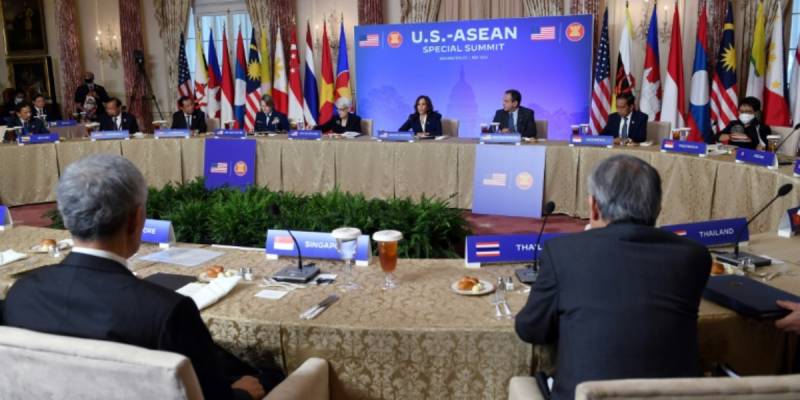 US tells ASEAN leaders committed 'for generations'