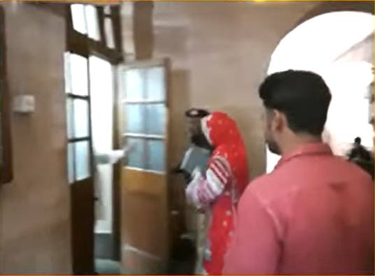 SHC declares Nimra Kazmi as an adult, sends her to shelter home