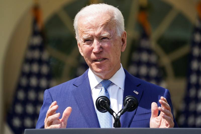 Biden makes emotional appeal for action on gun violence