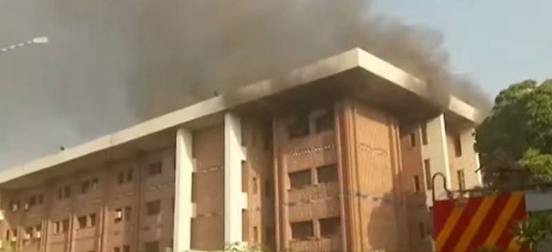 Fire breaks out at Children Hospital in Lahore