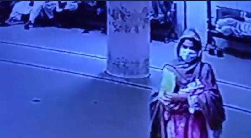 Masked woman kidnaps newborn from Lahore hospital