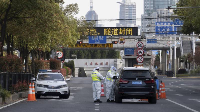 Shanghai residents chafe under fresh Covid lockdowns