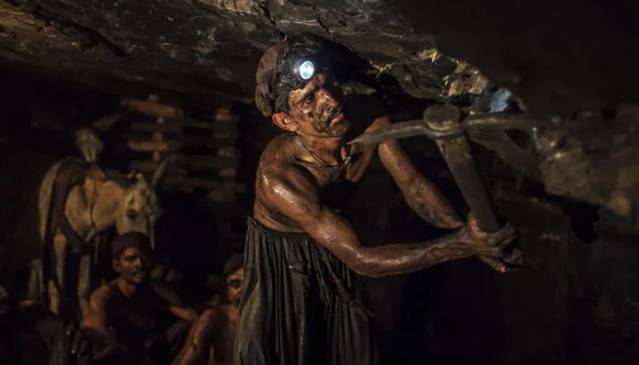 Two engineers, two coal miners abducted in Quetta