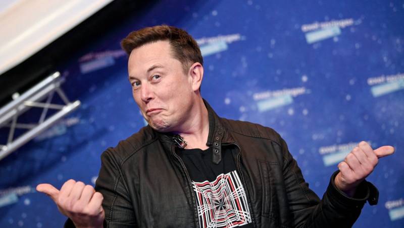 Elon Musk ditches Twitter deal, triggering defiant response