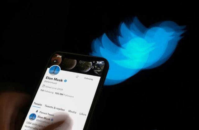 Twitter stock falls as Musk mocks lawsuit threat