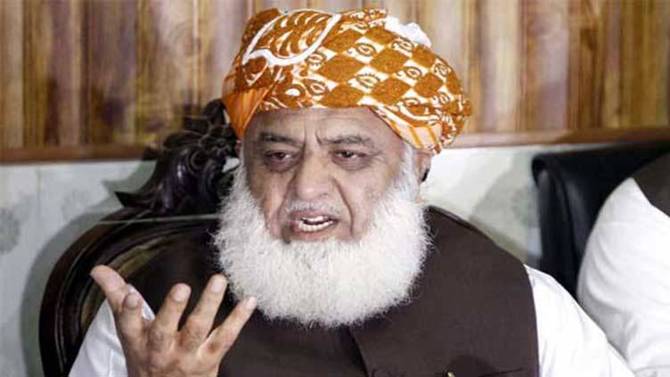 Fazl says some elements in ‘establishment’ still supporting PTI