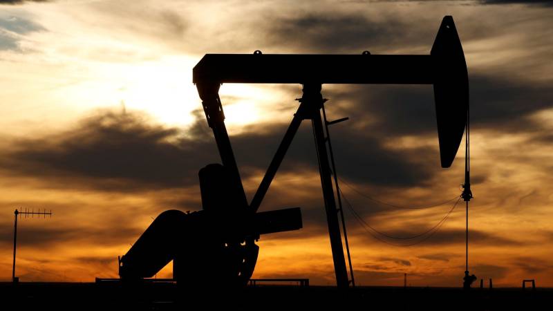 Brent oil drops below $90, first time since before Ukraine war