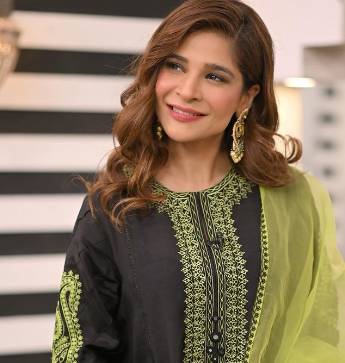 Ayesha Omar tributes Balochistan unsung heroes in song ‘Niklo Pakistan Ki Khatir’  